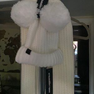 Cute Matching Beanie and scarf!